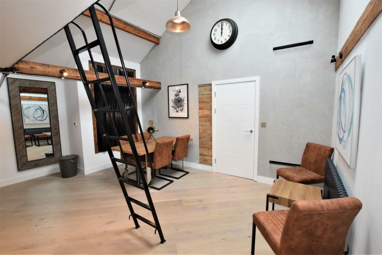 The Loft - Your Apartment Bristol