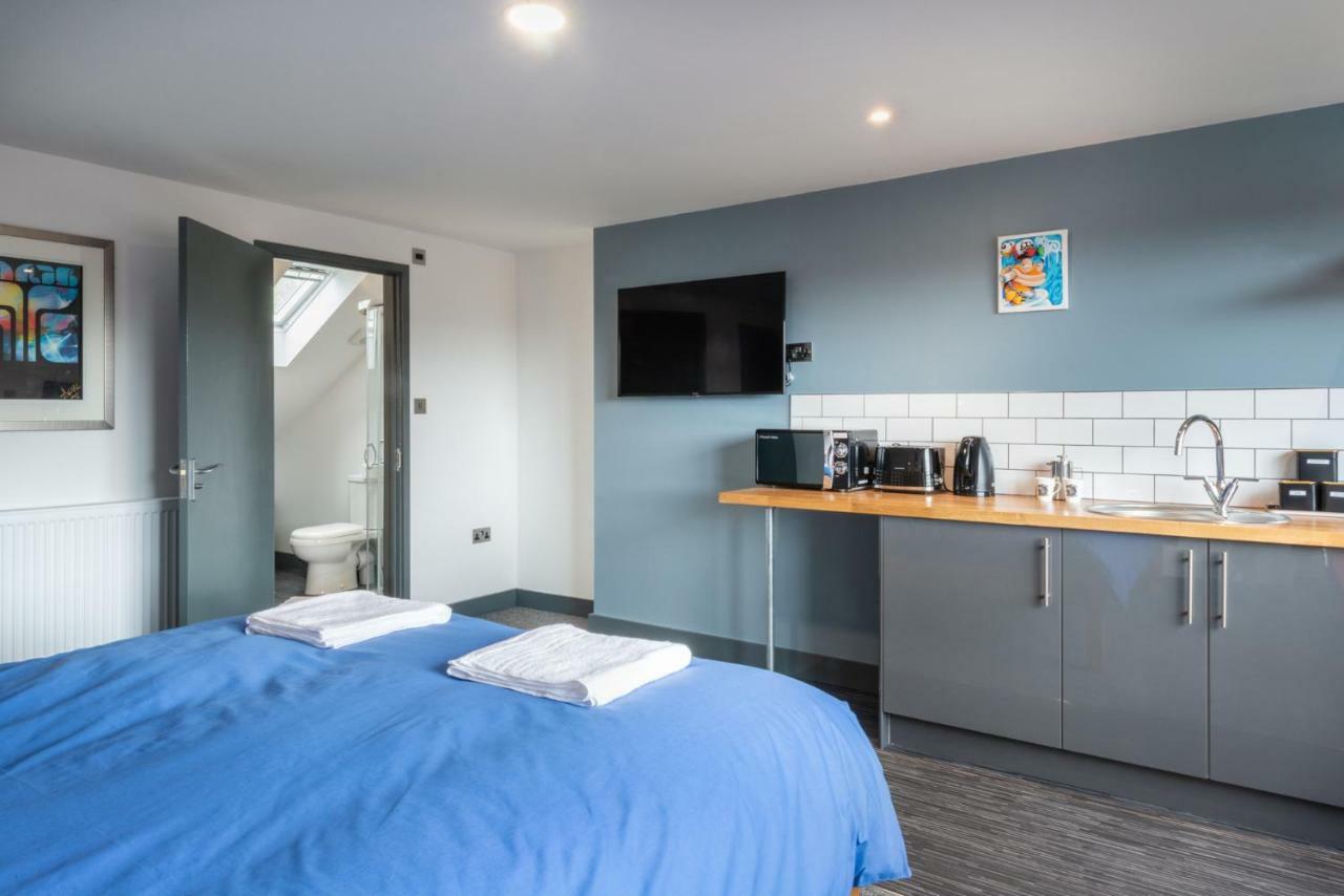 144 Lower Cheltenham Place Guest house Bristol