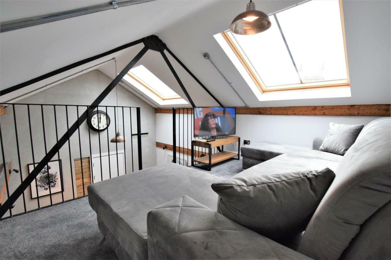 The Loft - Your Apartment Bristol