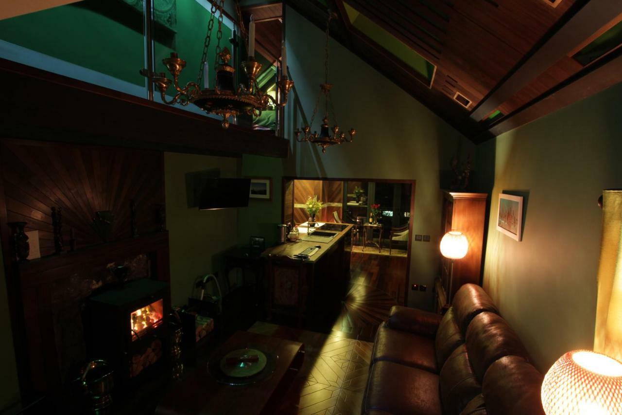 Belmont Penthouse