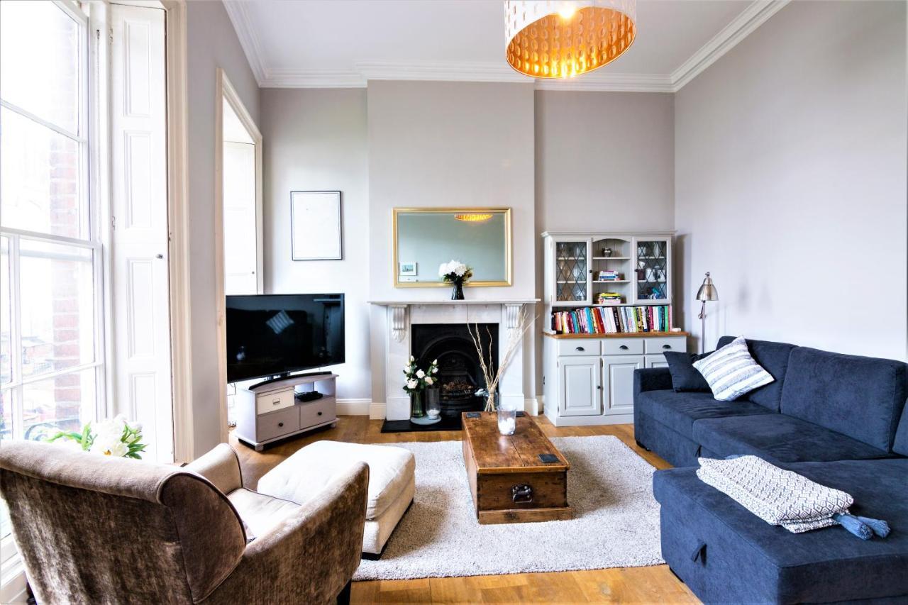 Apartment The Crescent - Your *