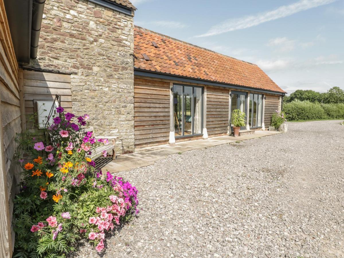 Holiday home Golden Valley Barn *