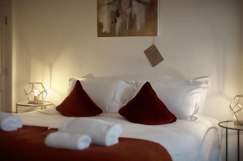 Berkeley Square House Guest house
