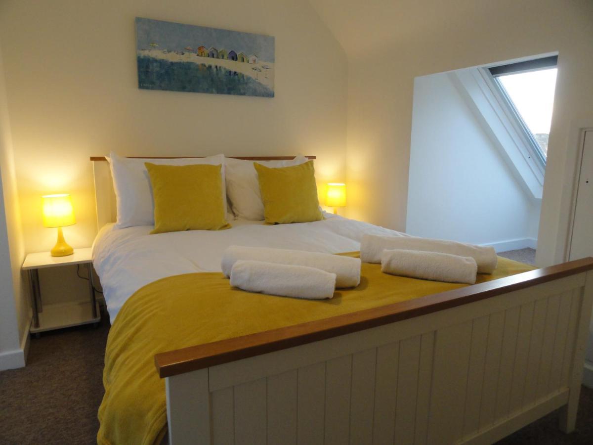 Apartment Luckwell Too By Cliftonvalley *