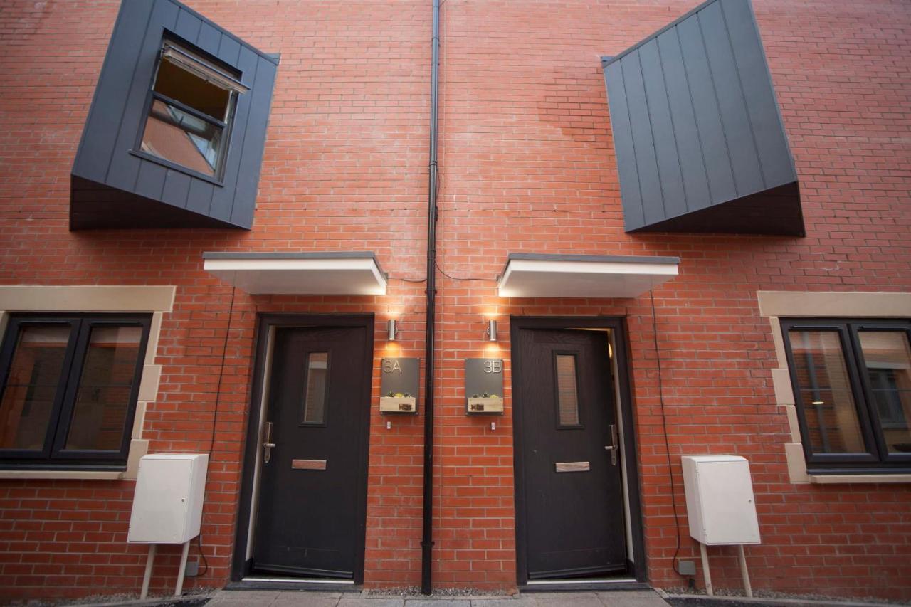 Higgihaus #3b 4 Bed Sleeps Up To 10 Big Groups Hip Location * Bristol