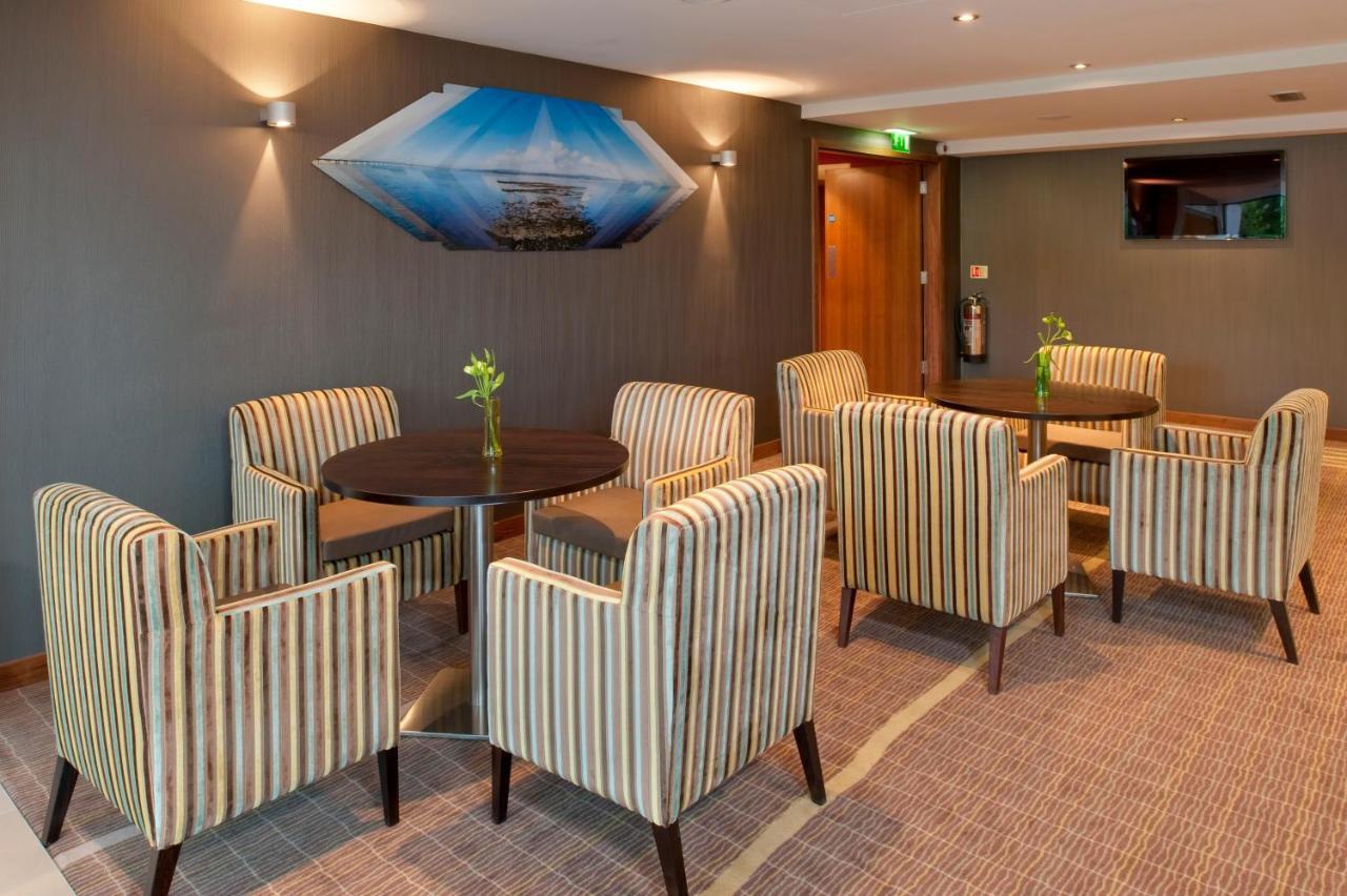 Centre By Ihg Hotel 4*