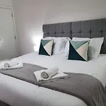 2 Bedroom Apartments In Filton By Cliftonvalley Apartments