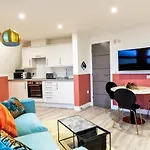 Your Apartment I Clifton Village