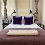 Central Located Two Bedroom Suite