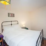 Special 3 Bedroom Townhouse With Parking In Bristol