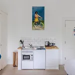 4 Berkeley Square I Your Apartment