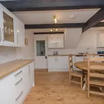 Hideaway Cottage