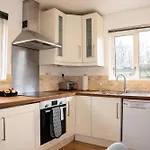Imagination By Olauda Sa - 3 Bed House With Free Parking