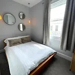 Secret Boutique Abode In Beautiful Clifton Village