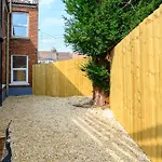 Brislington Base Super Convenient Apartment In South West By Staystaycations