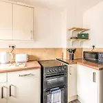 Temple Wall - Contractors, Families - Free Parking By Prescott Apartments