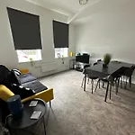 Stylish 3-Bedroom Apartment