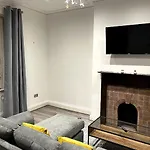 Centralised Cotham House By Prescott Apartments