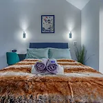 Balloon Residence: Modern Serviced Accomodation