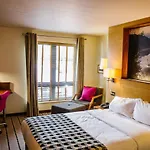 Lodge At Bristol