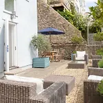Number 38 Clifton