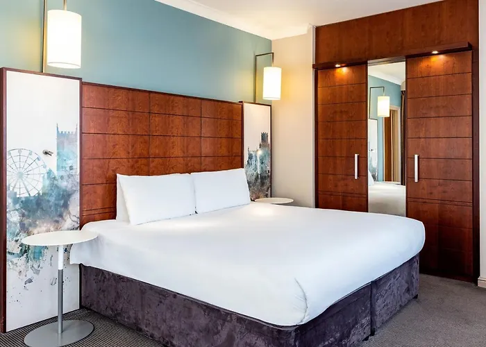 Mercure Bristol Holland House