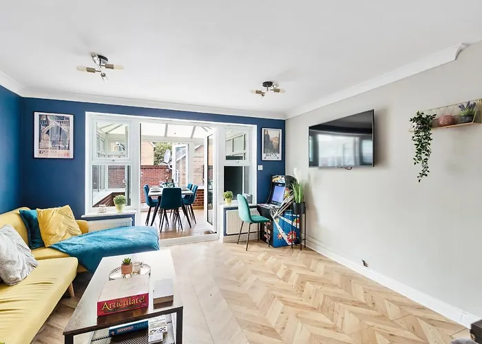 Wow Modern House 5 Bed 4 Bath 2 Parking - Hot Tub
