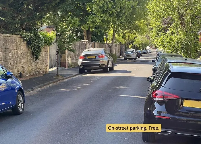 Ferndale Mews