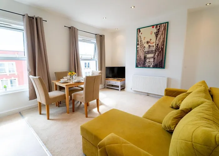 Cozy Urban Retreat | Modern 1Br | Free Parking