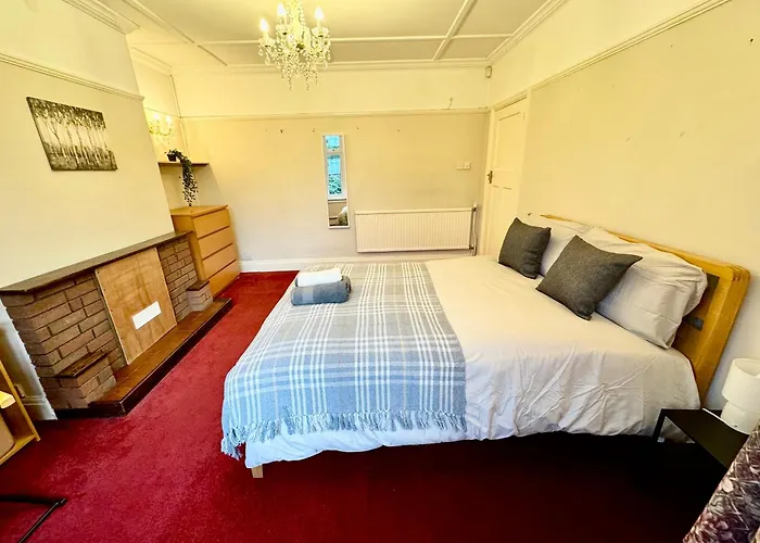 Comfortable Room Near Southmead