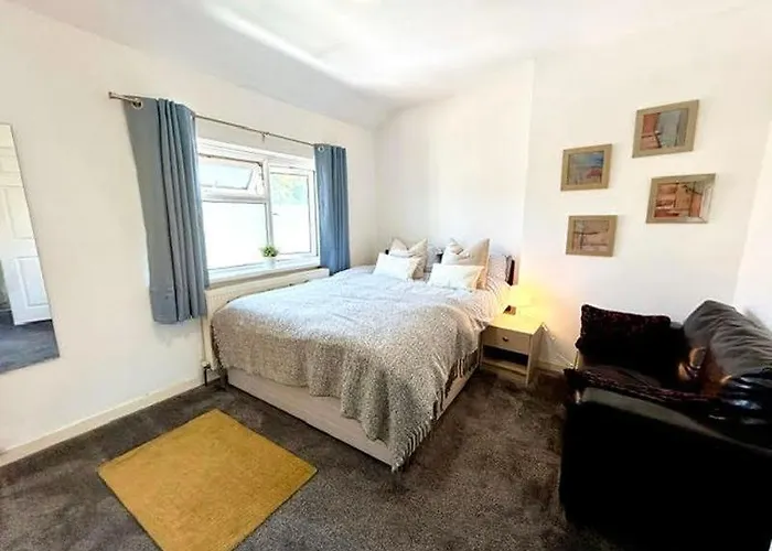 Lovely Double Room Near Southmead Hospital