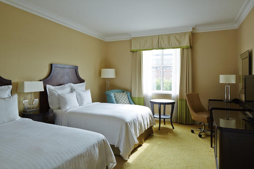Marriott Royal Hotel 4*