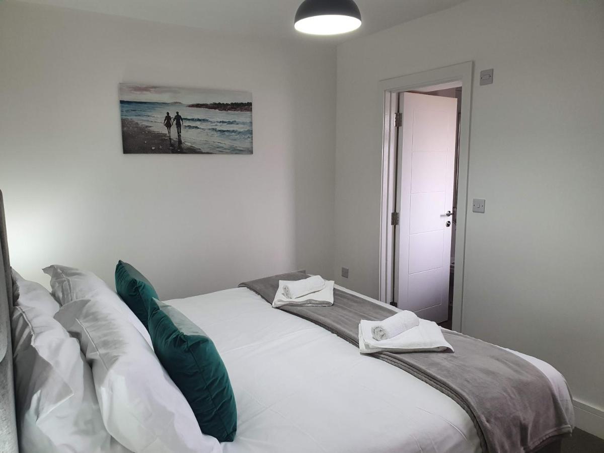 2 Bedroom In Filton By Cliftonvalley Bristol