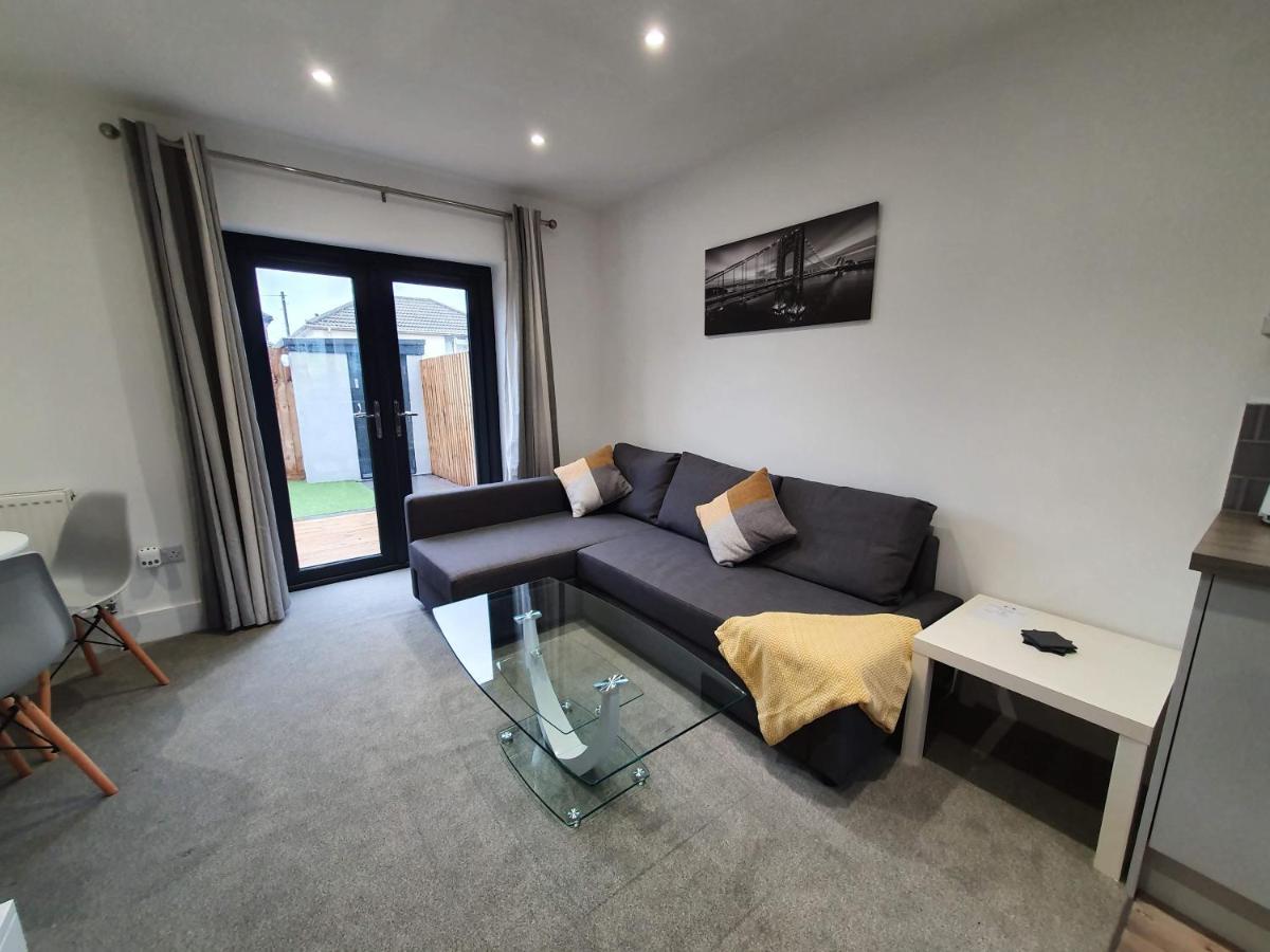 Apartment 2 Bedroom In Filton By Cliftonvalley Bristol