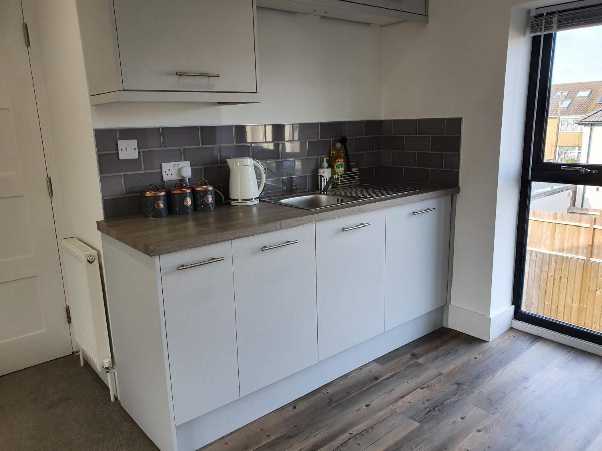2 Bedroom In Filton By Cliftonvalley Apartment
