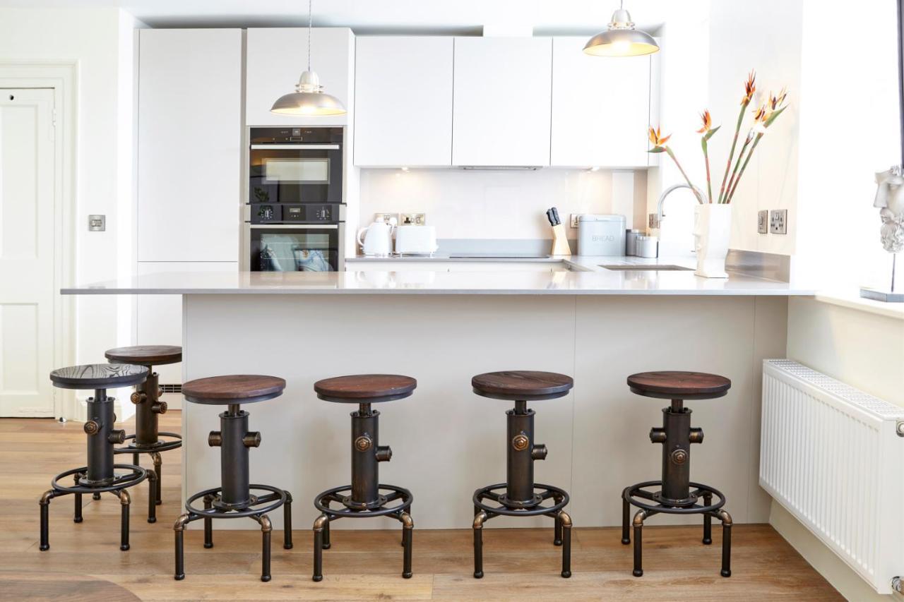 Redcliffe Parade No11 I Your Apartment Bristol