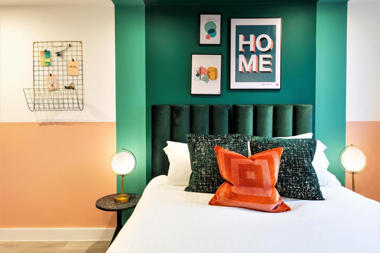 Your I Clifton Village 4* Bristol