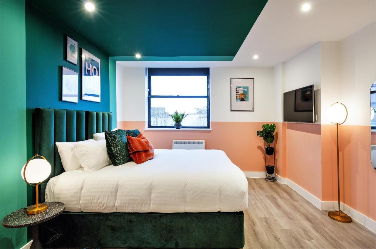 Your I Clifton Village Aparthotel Bristol