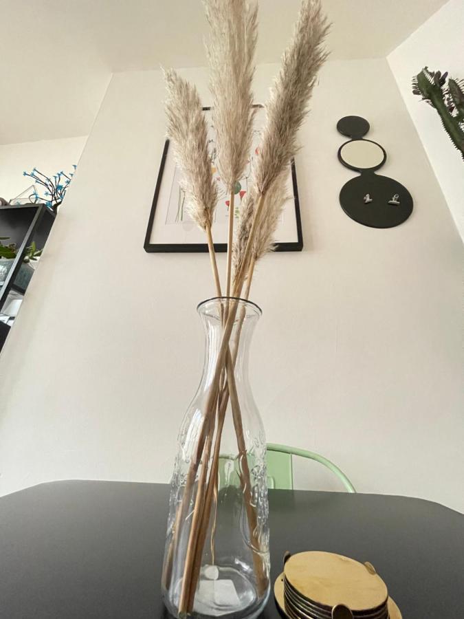 Located Two Bedroom * Bristol
