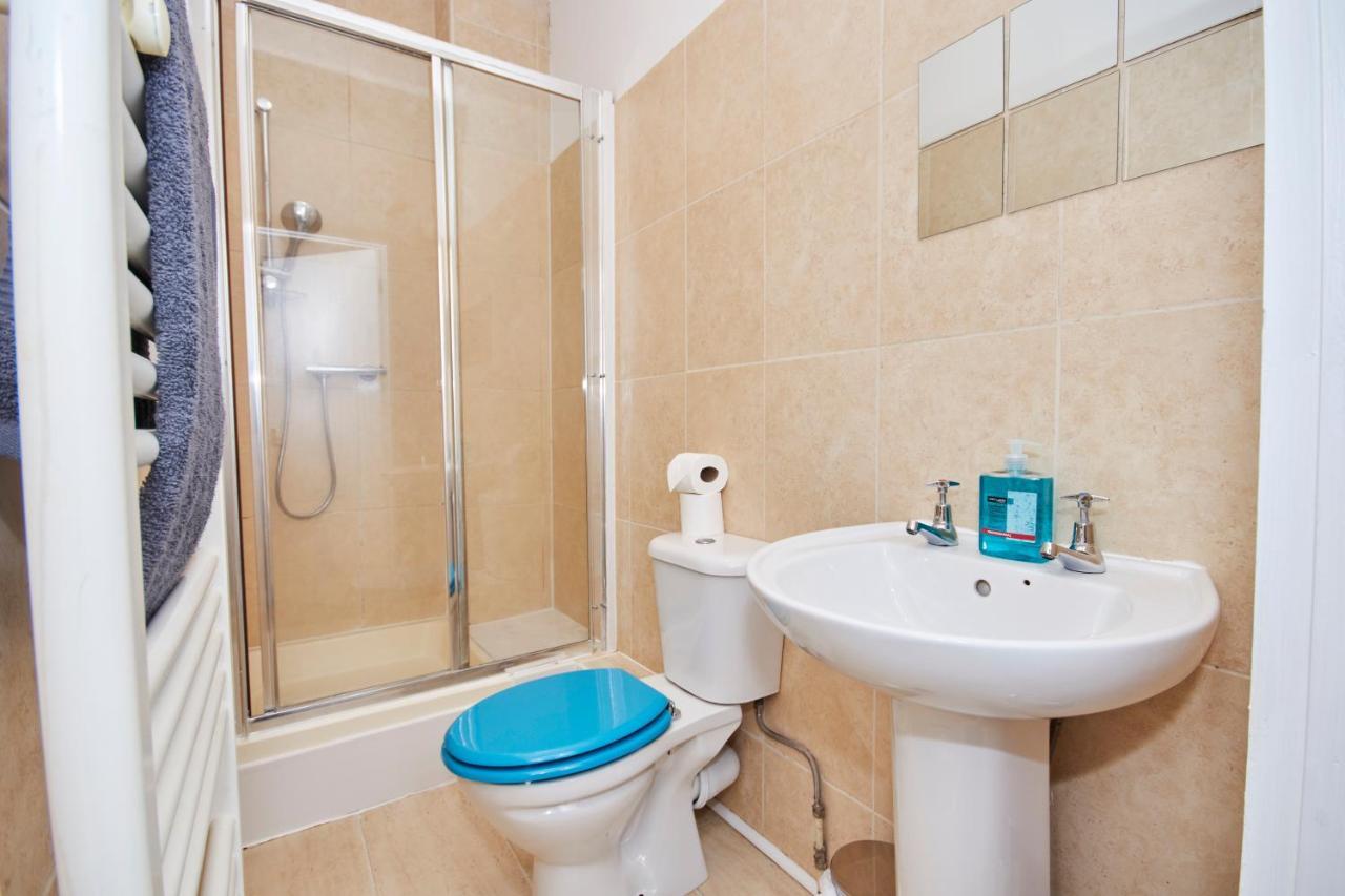 Sleek And Stylish 2 Bed In Clifton - Garden Apartment Bristol