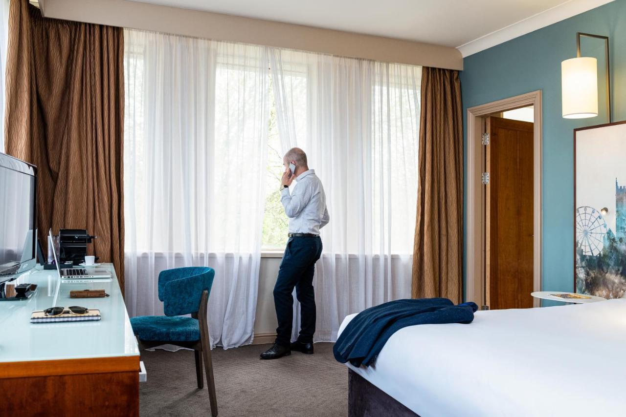 Mercure Holland House Hotel 4*