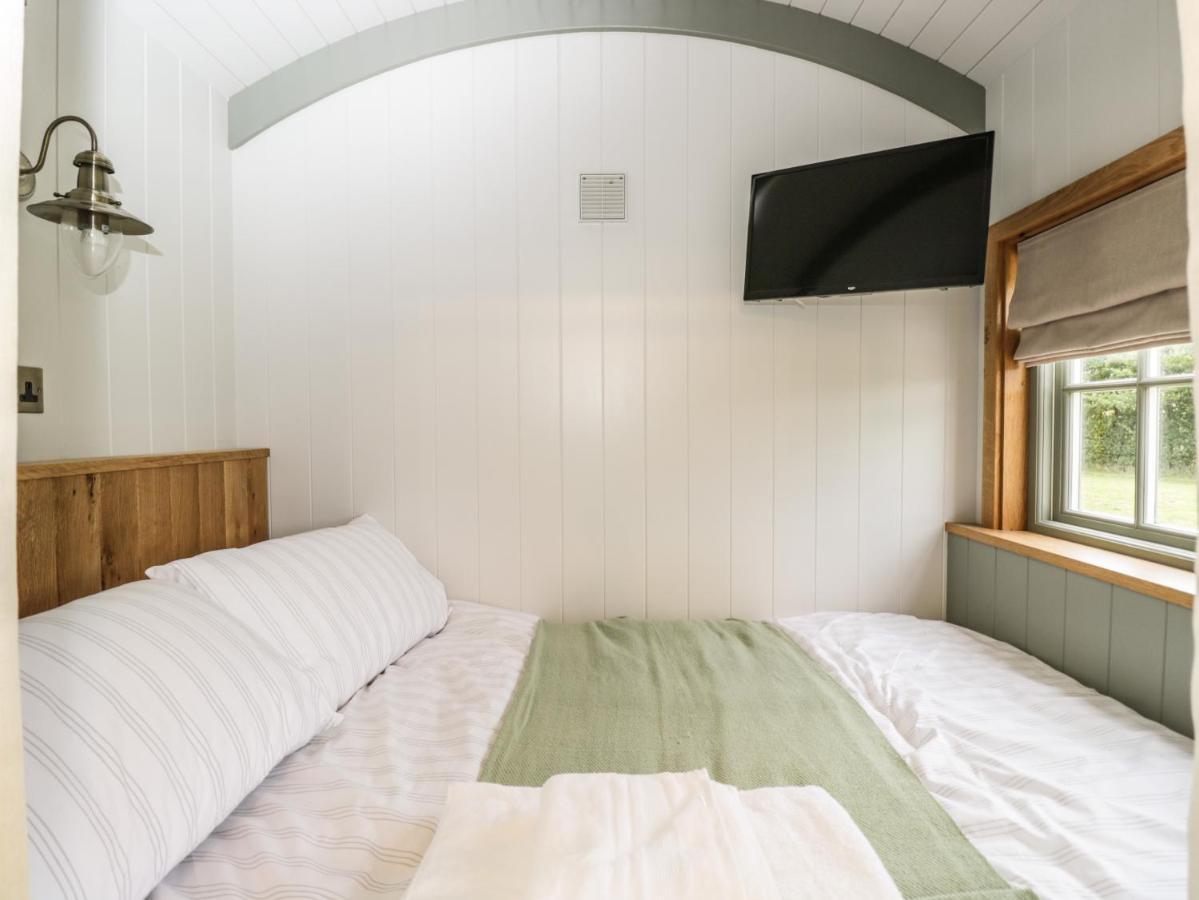 Holiday home Jasmine Hut, Myrtle Farm Bristol