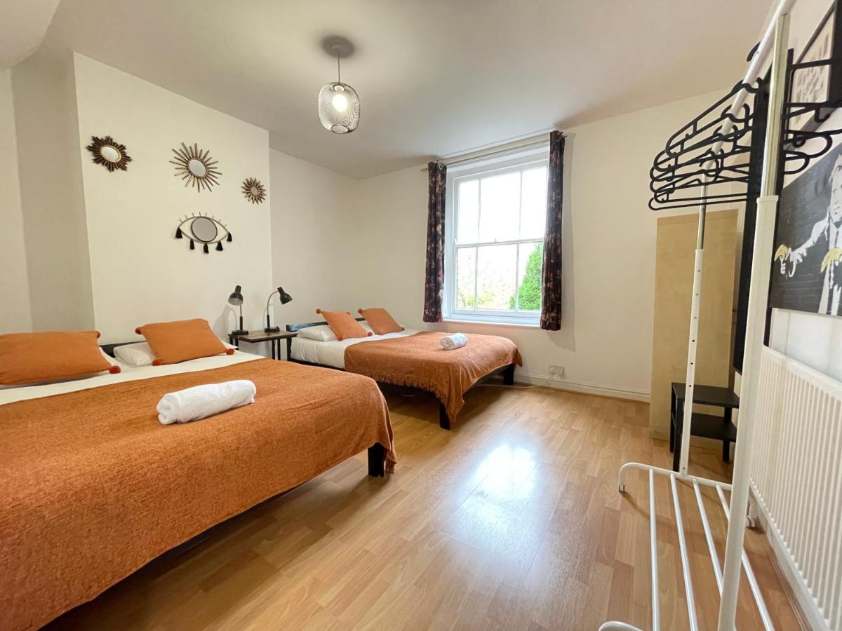 Fishponds Guest house Bristol