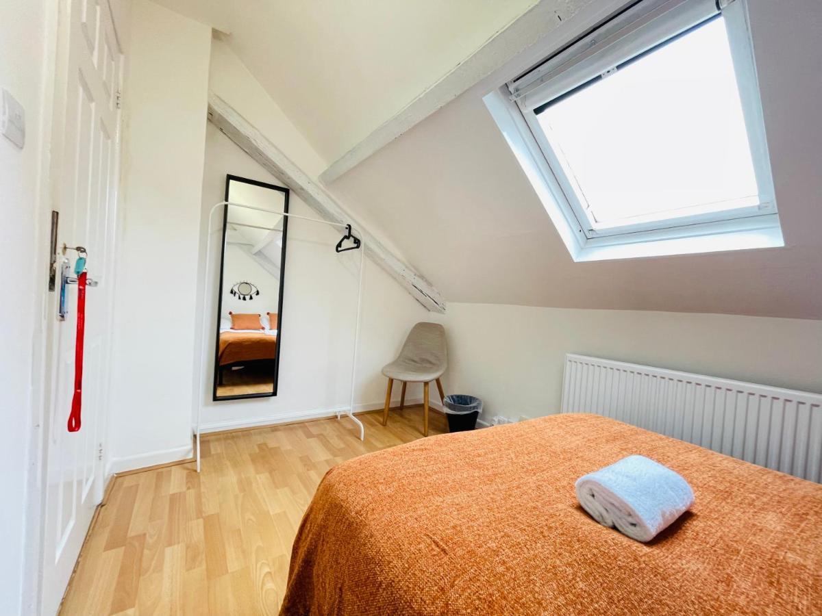 Fishponds Guest house Bristol