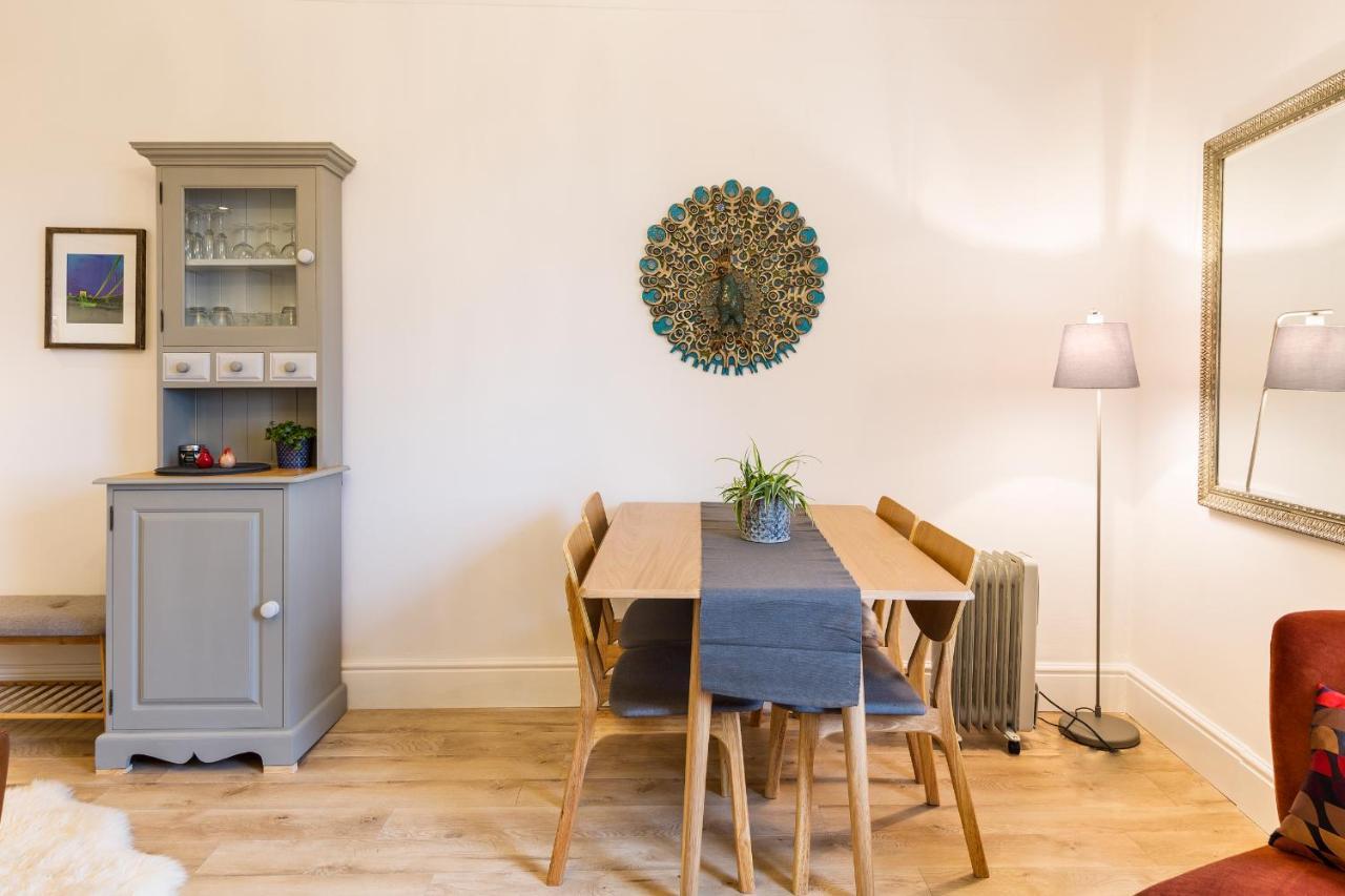 Dover Mews Apartment *