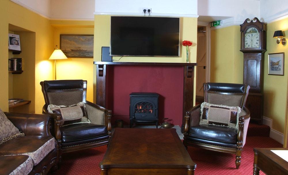 Hotel Western Henbury 3*