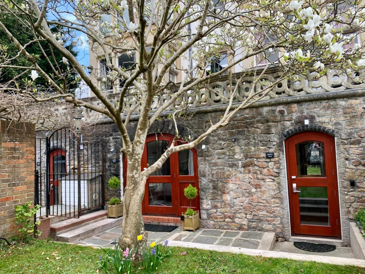 Ferndale Mews 4* Bristol