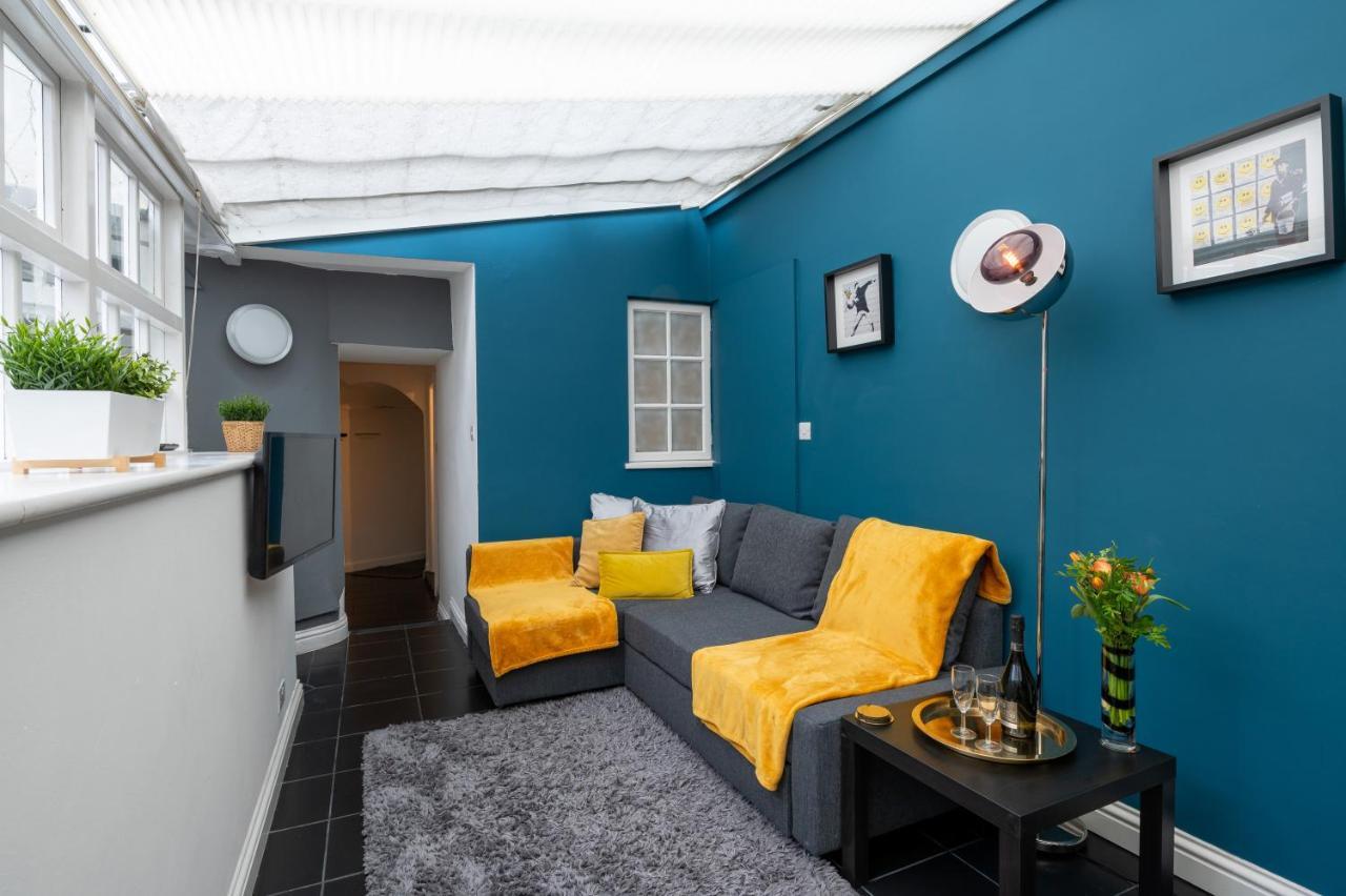 Hummingbird Maisonette By Prescott Apartment