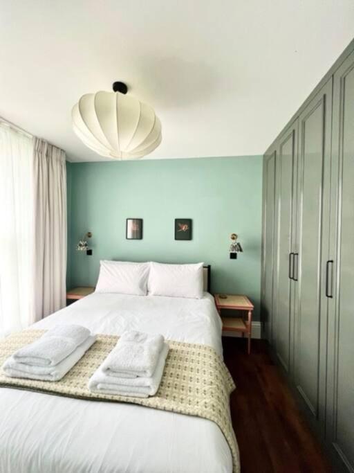 Redland - 4 Apartment *