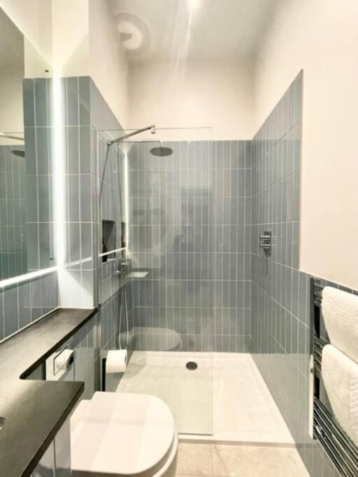 Redland - 4 Apartment
